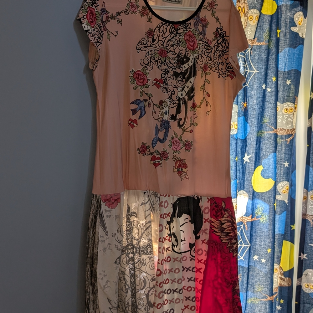 Floral Graphic Midi Dress